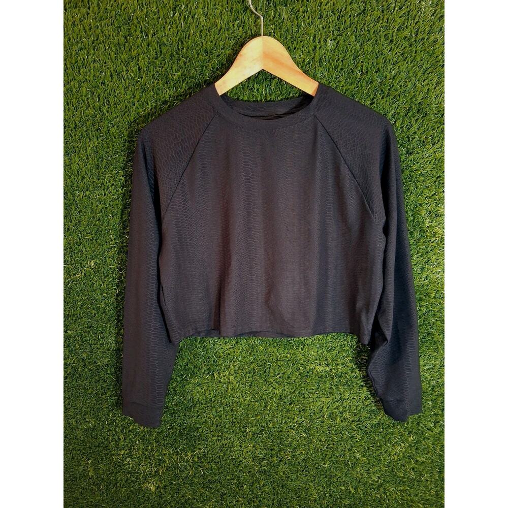 Move Theology Black Textured Snake Skin Crop Top Long Sleeve Women's Medium